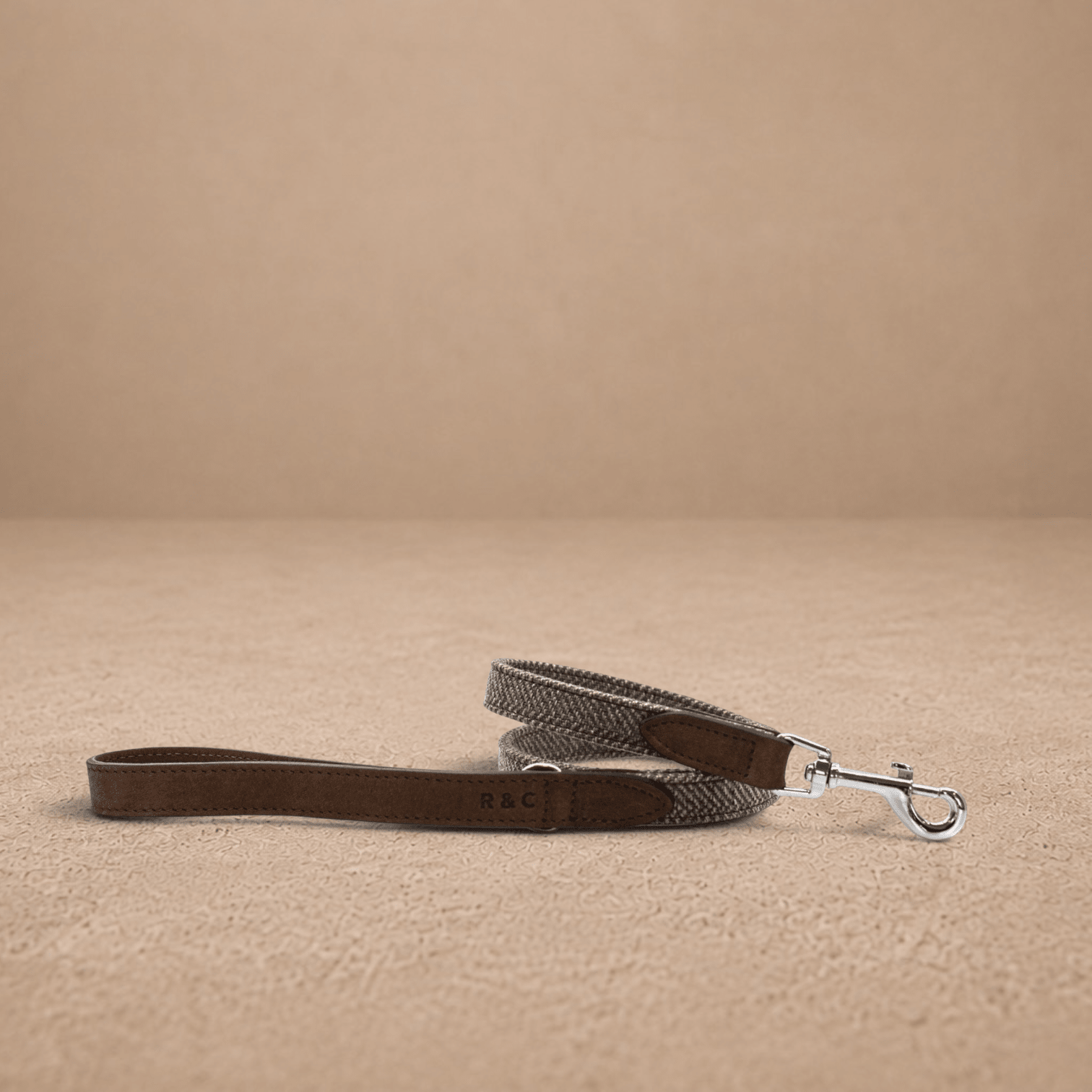 Herringbone & Leather Lead - Lincoln