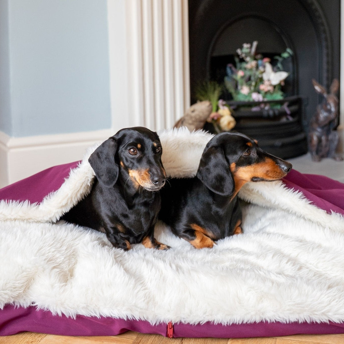 Rainfleece Waterproof Dog Design-a-Den Bed - Ready Made