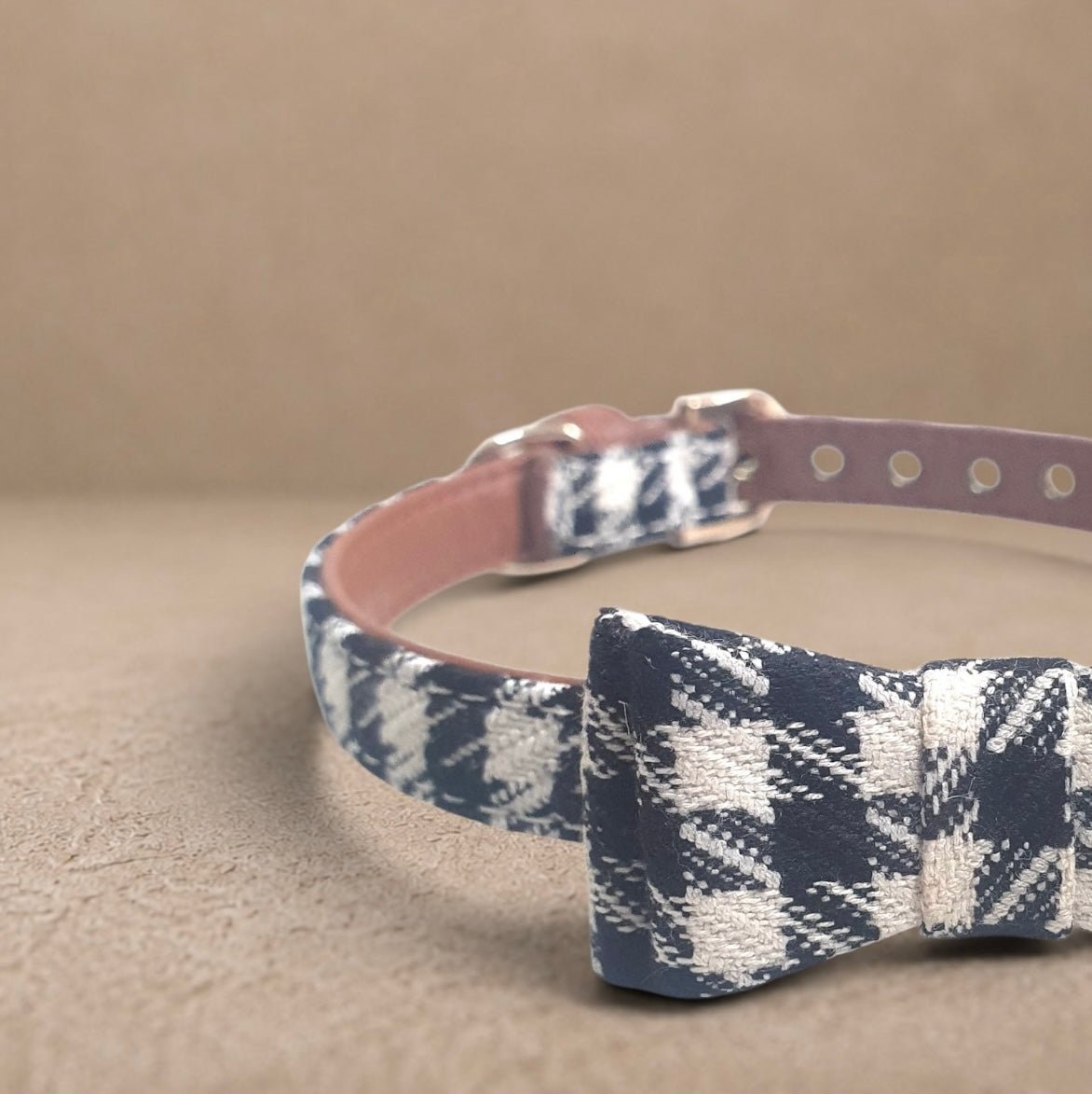 Black & White Bow Fabric Dog Collar