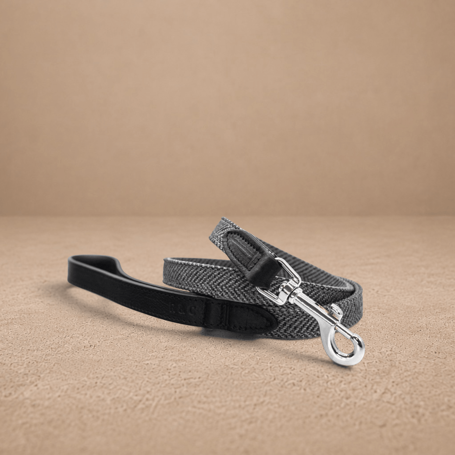 Herringbone & Leather Lead - Balmoral