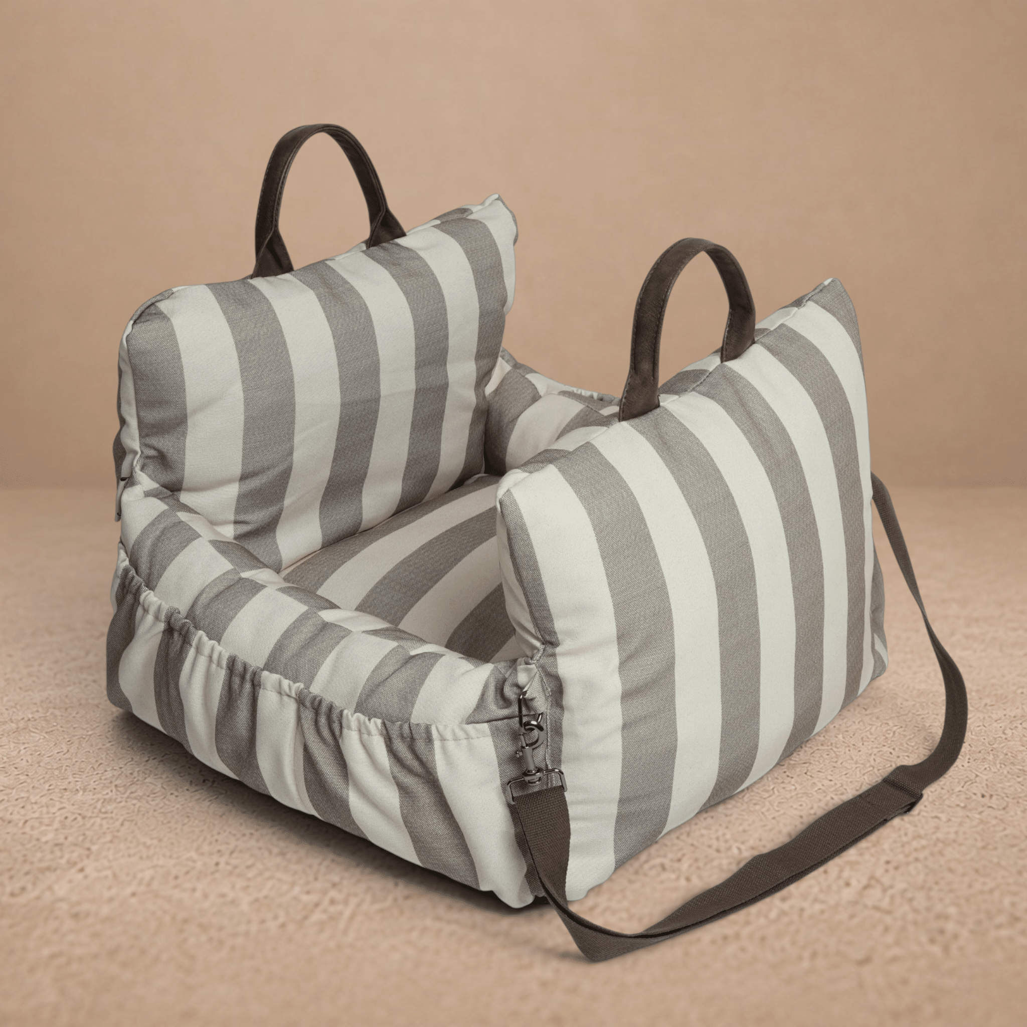 Lara Dog Striped Car Seat