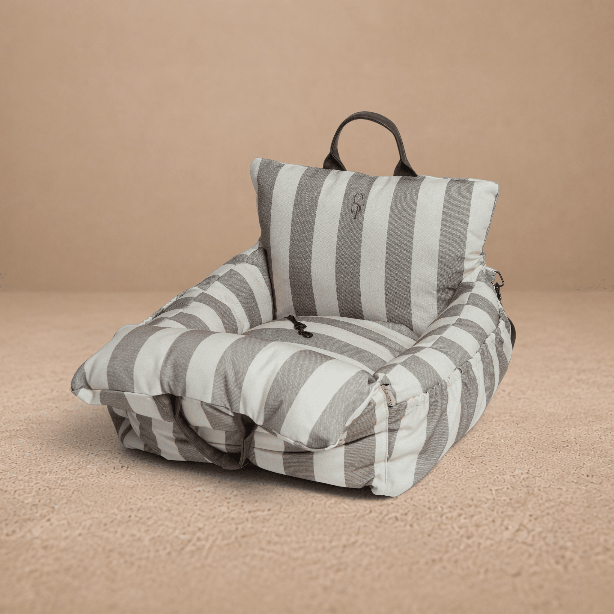 Lara Dog Striped Car Seat