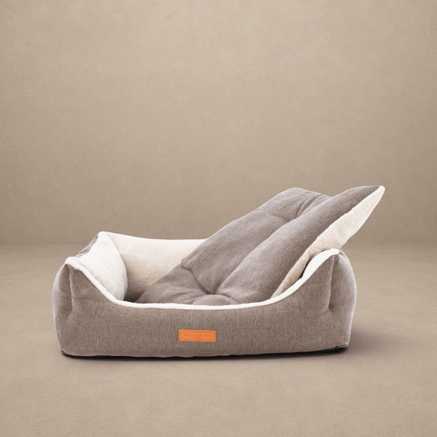 The Lincoln | Luxury Tweed Bed
